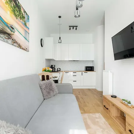 Jasny W Swinoujsciu Blisko Portu By Renters Apartmán *