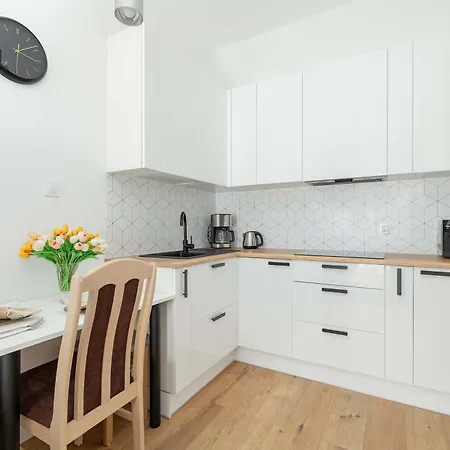 Jasny W Swinoujsciu Blisko Portu By Renters Svinoústí