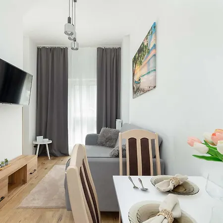 Apartmán Jasny W Swinoujsciu Blisko Portu By Renters Svinoústí